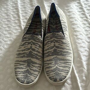Rothy’s Maritime Tiger Sneakers Size 11.